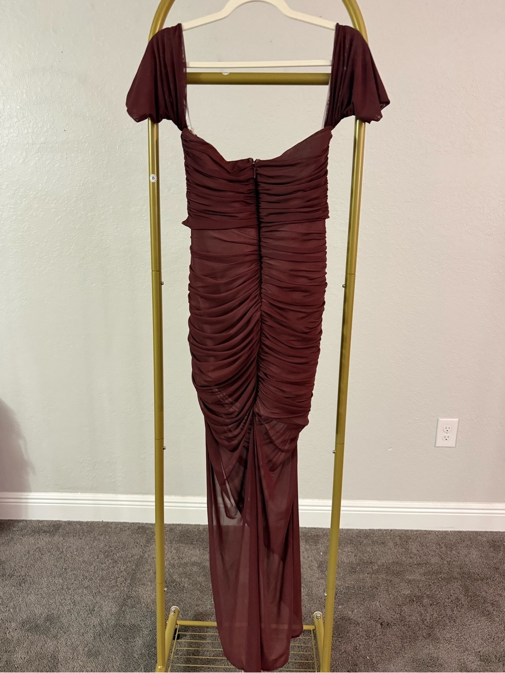 Fashion Nova Burgundy Ruched Off Shoulder Maxi Dress -Large - Picture 3 of 4